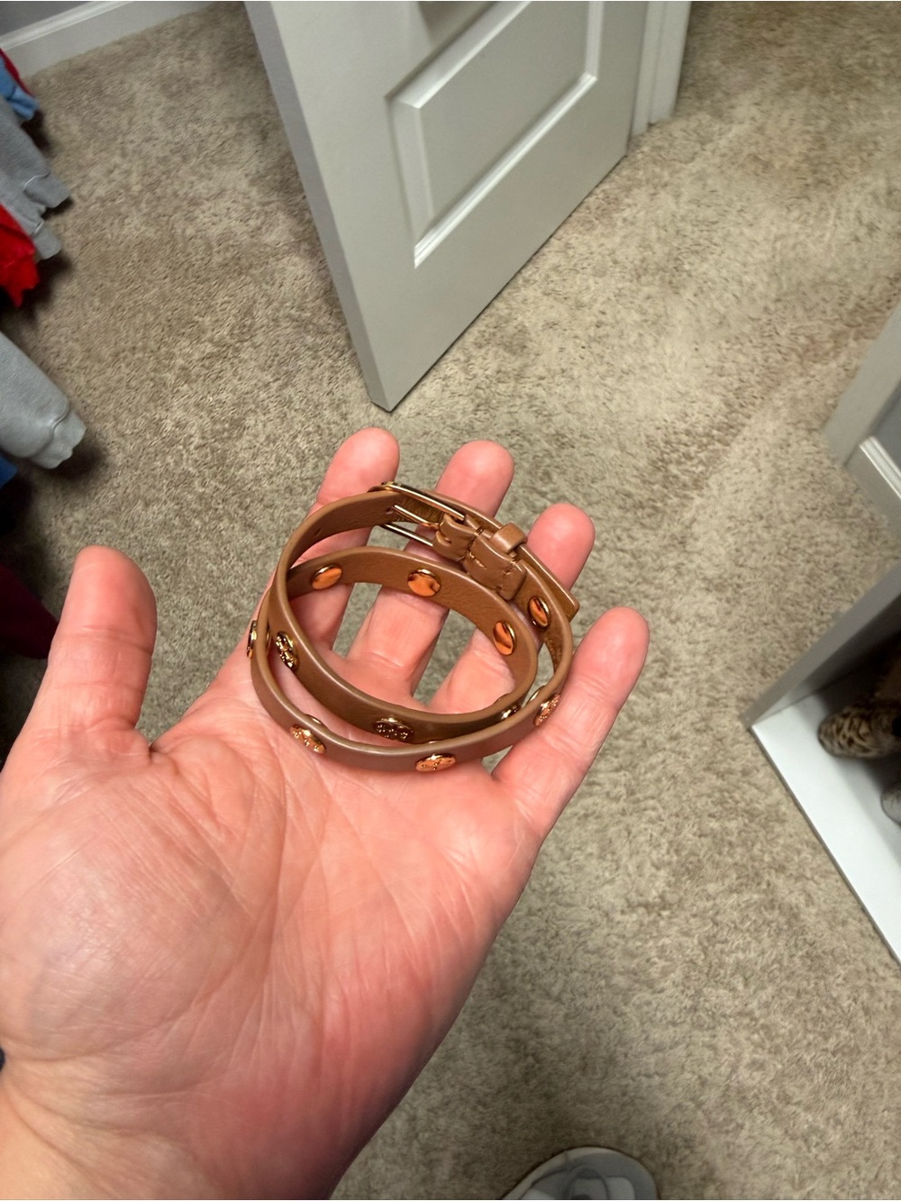 Tan Tory Burch Leather Double-Wrap Bracelet with Gold Logo Studs - Picture 3 of 3